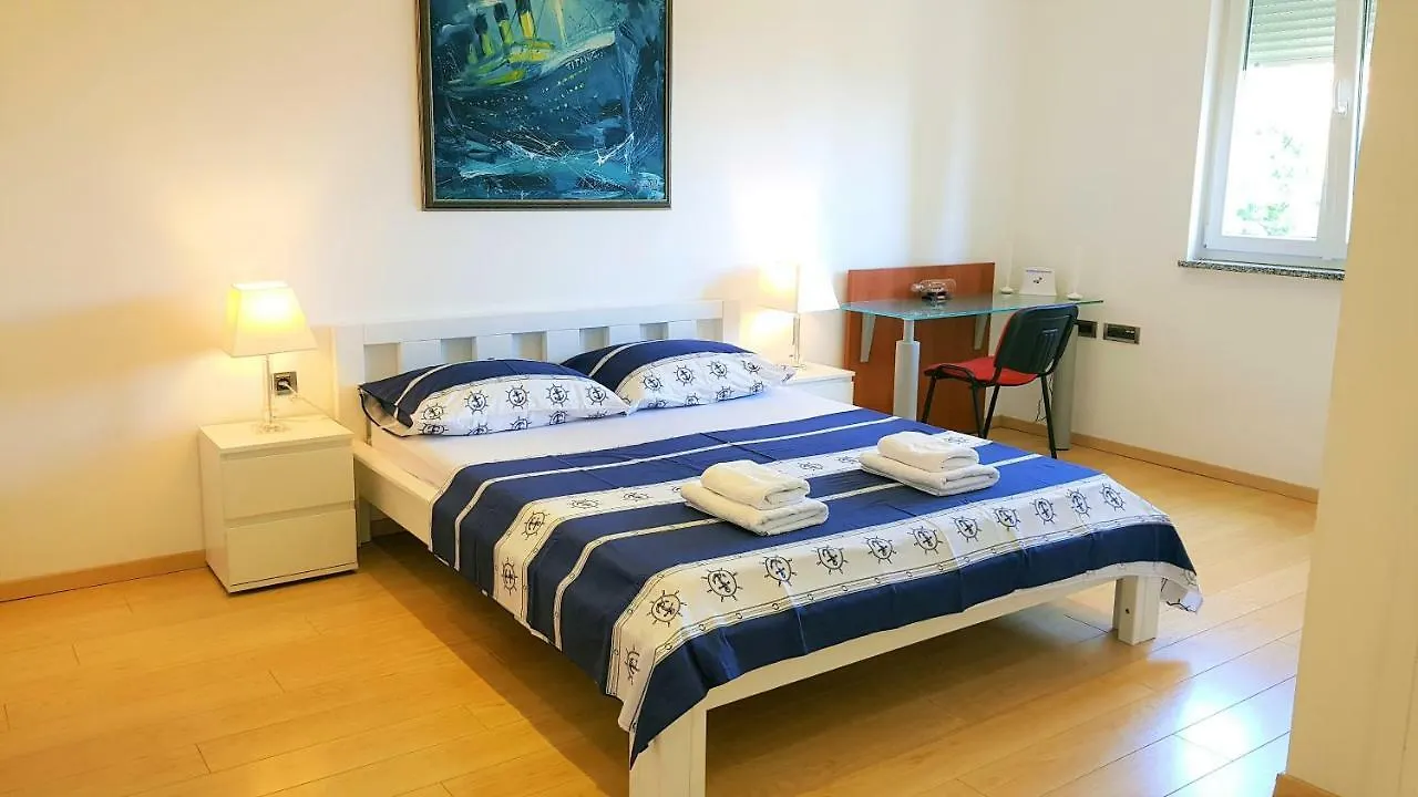 Guest house Apartments Jovic Opatija Icici